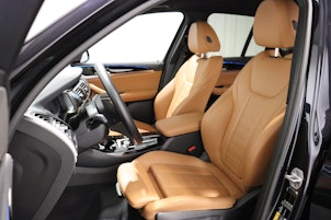 Vehicle image BMW iX3 E-Motor