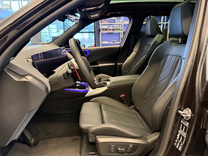 Vehicle image BMW X3