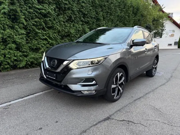 Nissan Qashqai 1.3 DIG-T 160 Tekna