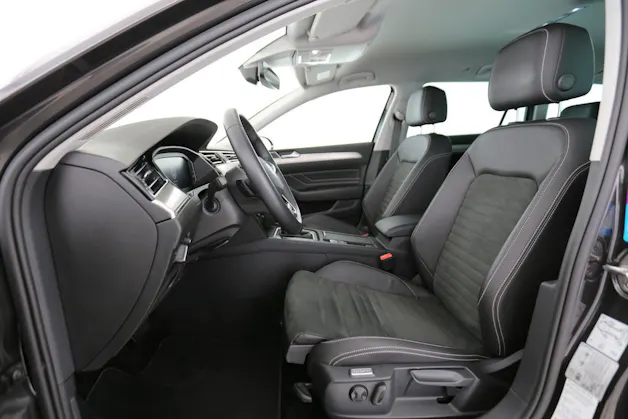 VW Passat Variant 2.0 TDI 200 75 Edition DSG 4m