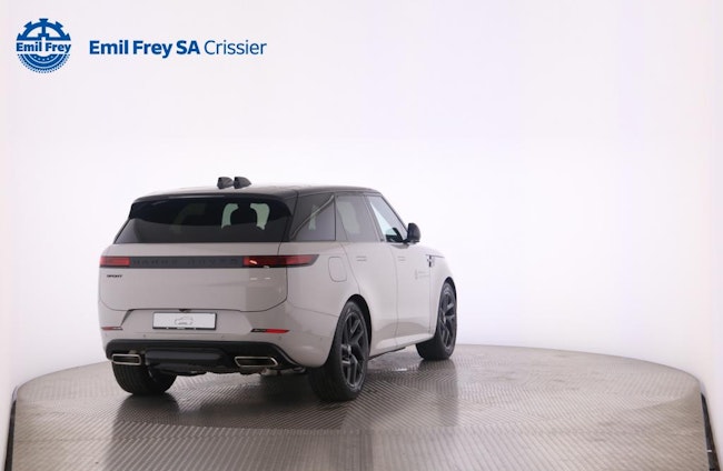 Vehicle image 4 Vehicle image 4