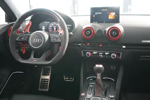 Audi RS3 Limousine 2.5 T FSI quattro S-Tronic