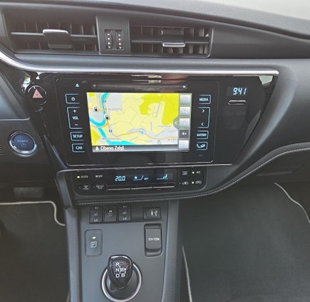Vehicle image 14