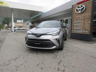 Vehicle image TOYOTA C-HR 0