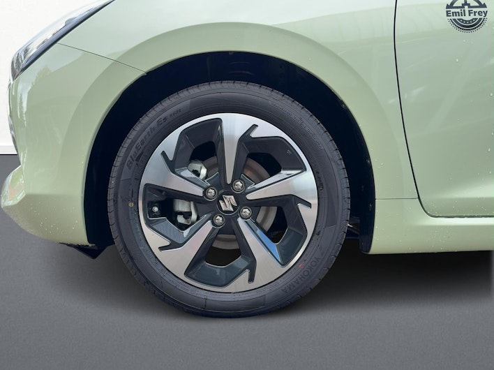 Vehicle image SUZUKI SWIFT