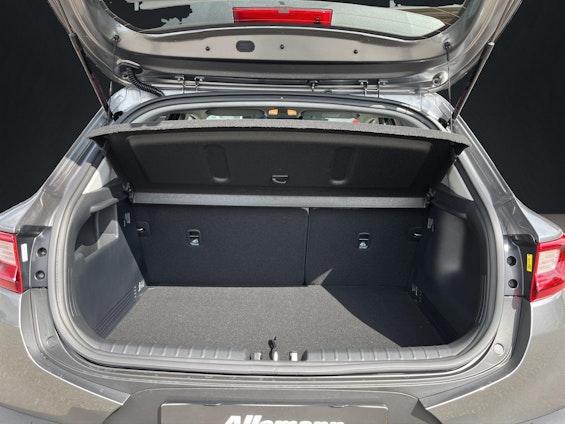 Vehicle image 12 Vehicle image 12