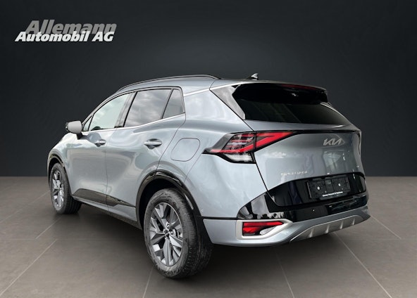 Vehicle image 3 Vehicle image 3