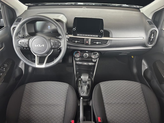 Vehicle image 8 Vehicle image 8