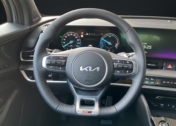 Vehicle image 9 Vehicle image 9