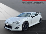 First vehicle image