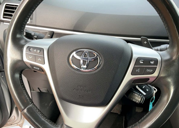 Vehicle image 14 Vehicle image 14