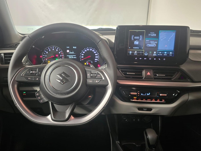 Vehicle image SUZUKI SWIFT