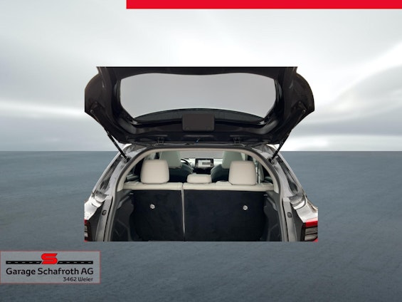 Vehicle image 14 Vehicle image 14