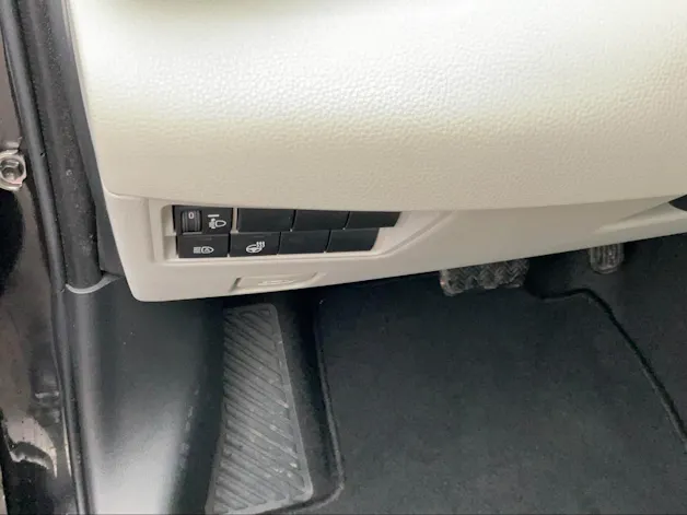 Toyota Yaris 1.5 VVT-i HSD Premium