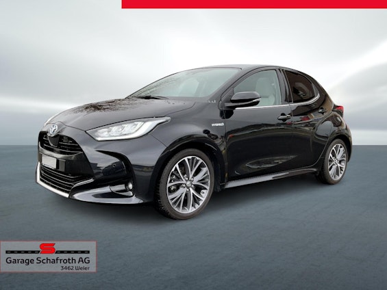 First vehicle image First vehicle image