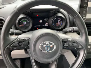 Toyota Yaris 1.5 VVT-i HSD Premium