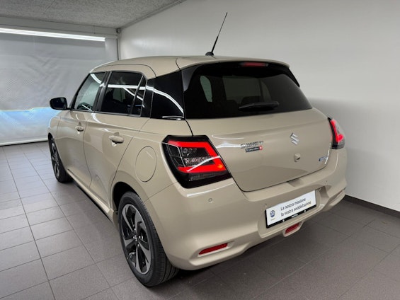 Vehicle image 2 Vehicle image 2