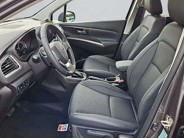 Suzuki S-Cross 1.4 T Compact Top Hybrid 4x4