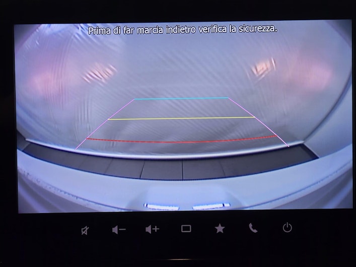 Vehicle image SUZUKI SWIFT