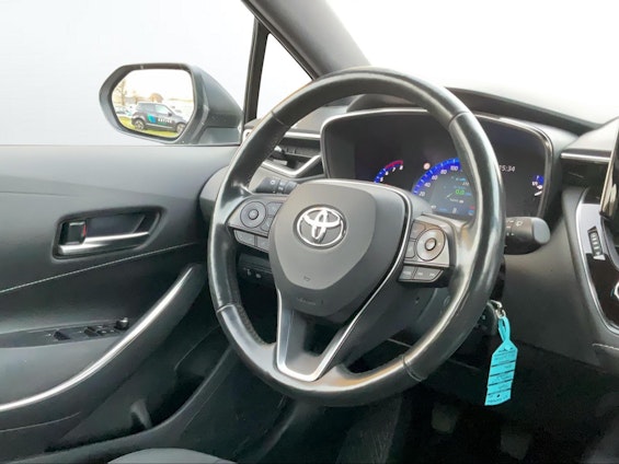 Vehicle image 6 Vehicle image 6