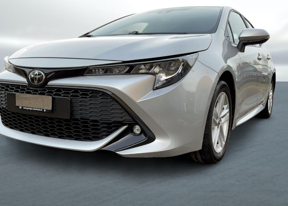 Vehicle image 16 Vehicle image 16