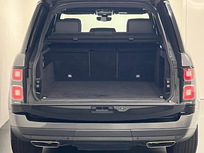 Vehicle image LAND ROVER RANGE ROVER