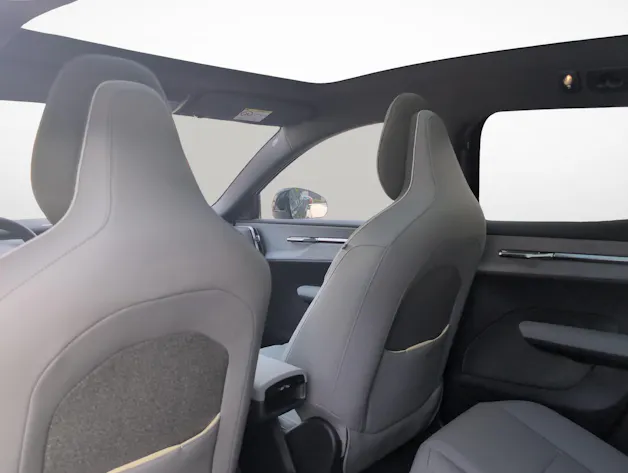 Volvo EX30 CC E60 Twin Performance AWD