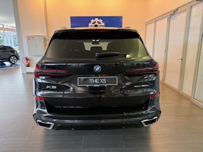 Vehicle image BMW X5 50e xDrive SAG