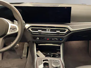 BMW 320e xDrive Touring