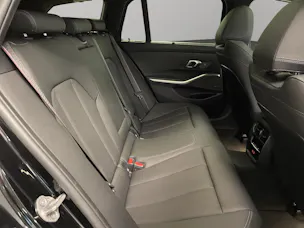 BMW 320e xDrive Touring