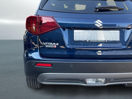 Vehicle image 19 Vehicle image 19