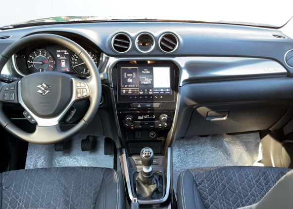 Vehicle image 3 Vehicle image 3