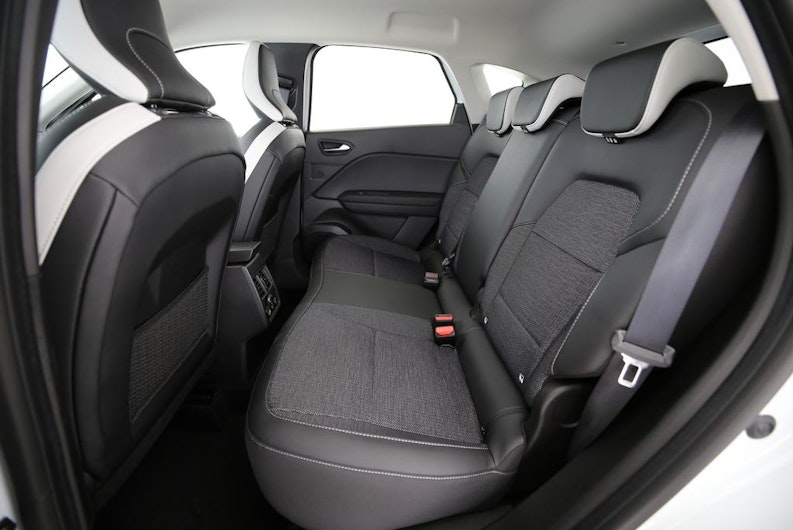 Vehicle image MITSUBISHI ASX