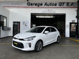 First vehicle image