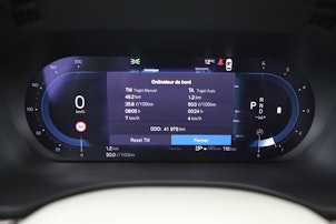 Vehicle image VOLVO XC60 2.0 B5 MH Plus Bright AWD