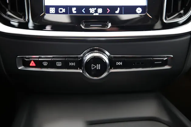 Volvo V60 2.0 B4 Plus Dark