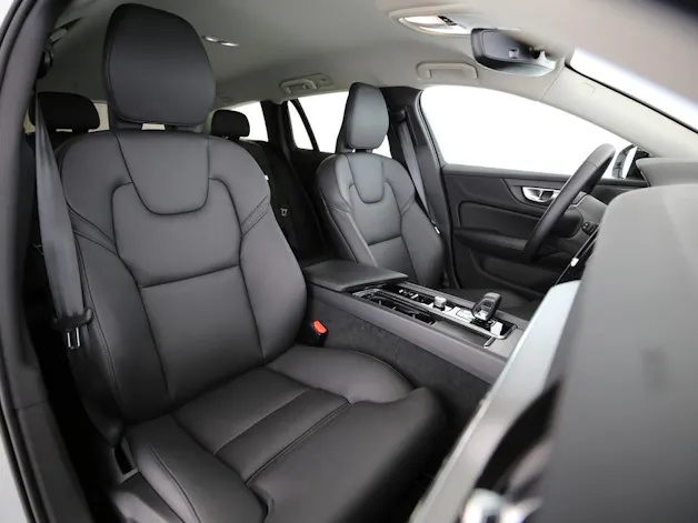 Volvo V60 2.0 B4 Plus Dark