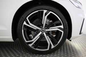 Vehicle image VOLVO V60 2.0 B4 Plus Dark