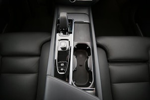 Vehicle image VOLVO V60 2.0 B4 Plus Dark