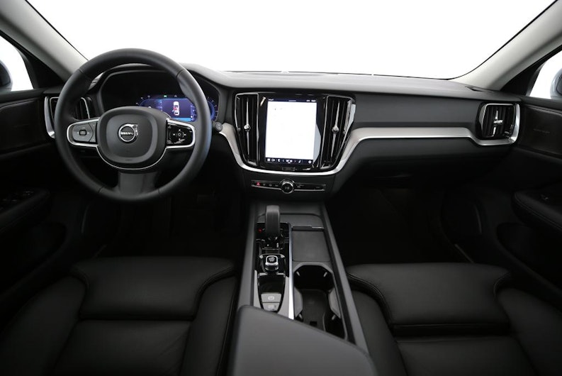 Vehicle image VOLVO V60