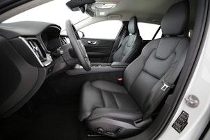 Vehicle image VOLVO V60 2.0 B4 Plus Dark