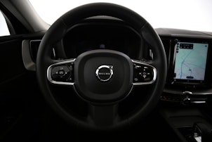 Vehicle image VOLVO XC60 2.0 B4 MH Core