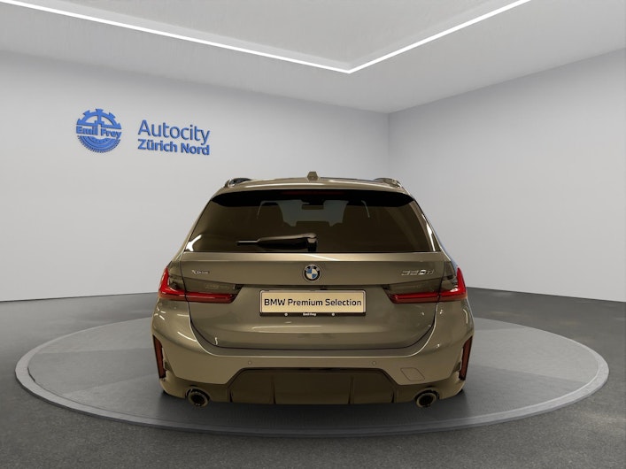 Vehicle image BMW 3 SERIES