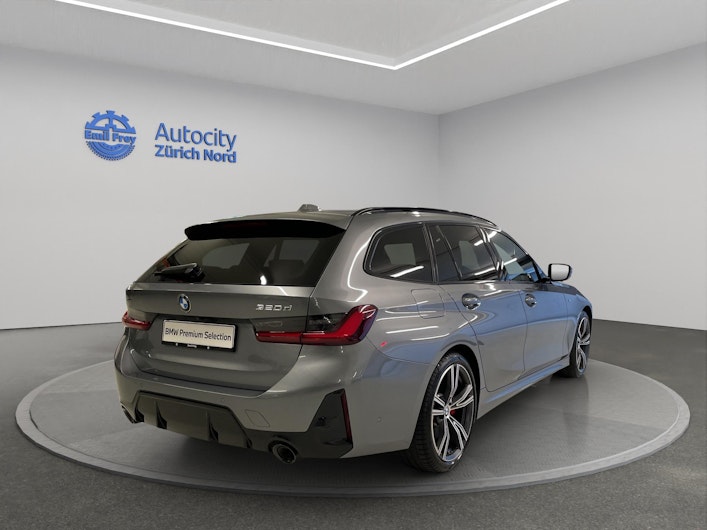 Vehicle image BMW 3 SERIES