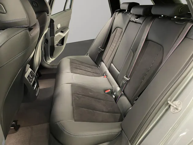 BMW 320d xDrive Touring SAG