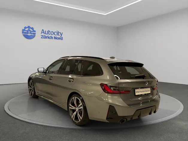 BMW 320d xDrive Touring SAG