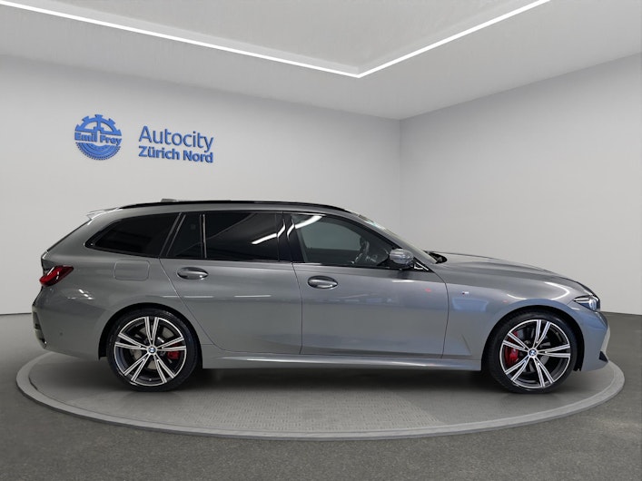 Vehicle image BMW 3 SERIES