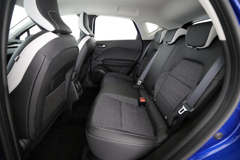 Vehicle image MITSUBISHI ASX