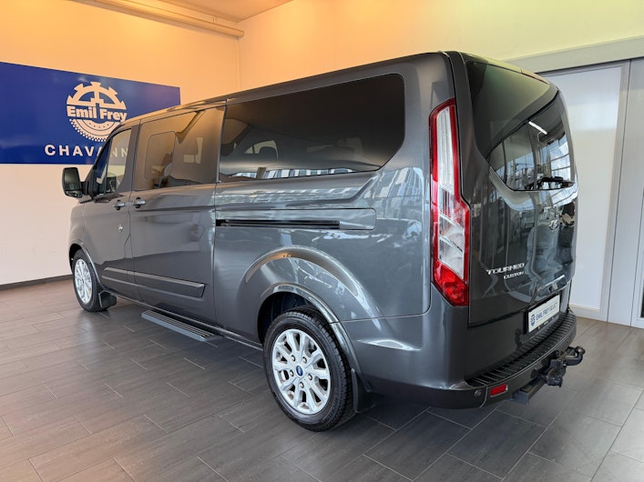 Vehicle image FORD TOURNEO