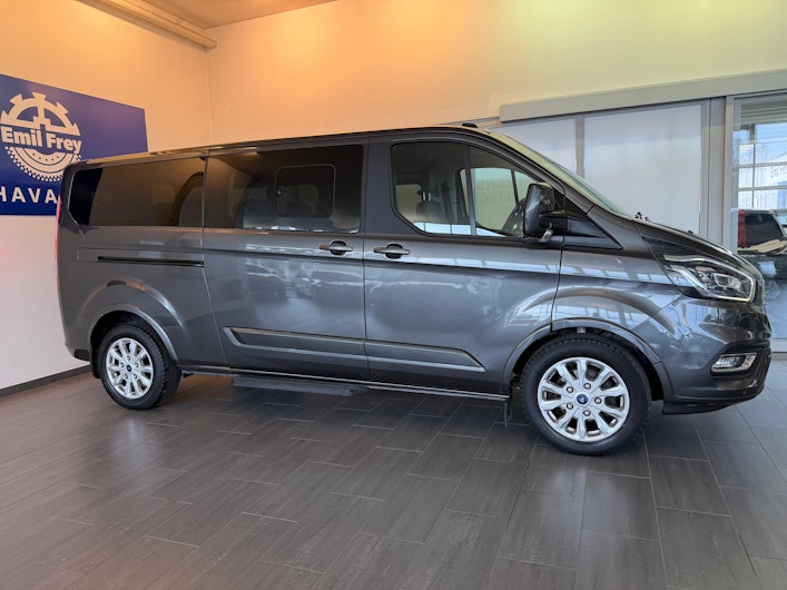 Vehicle image FORD TOURNEO